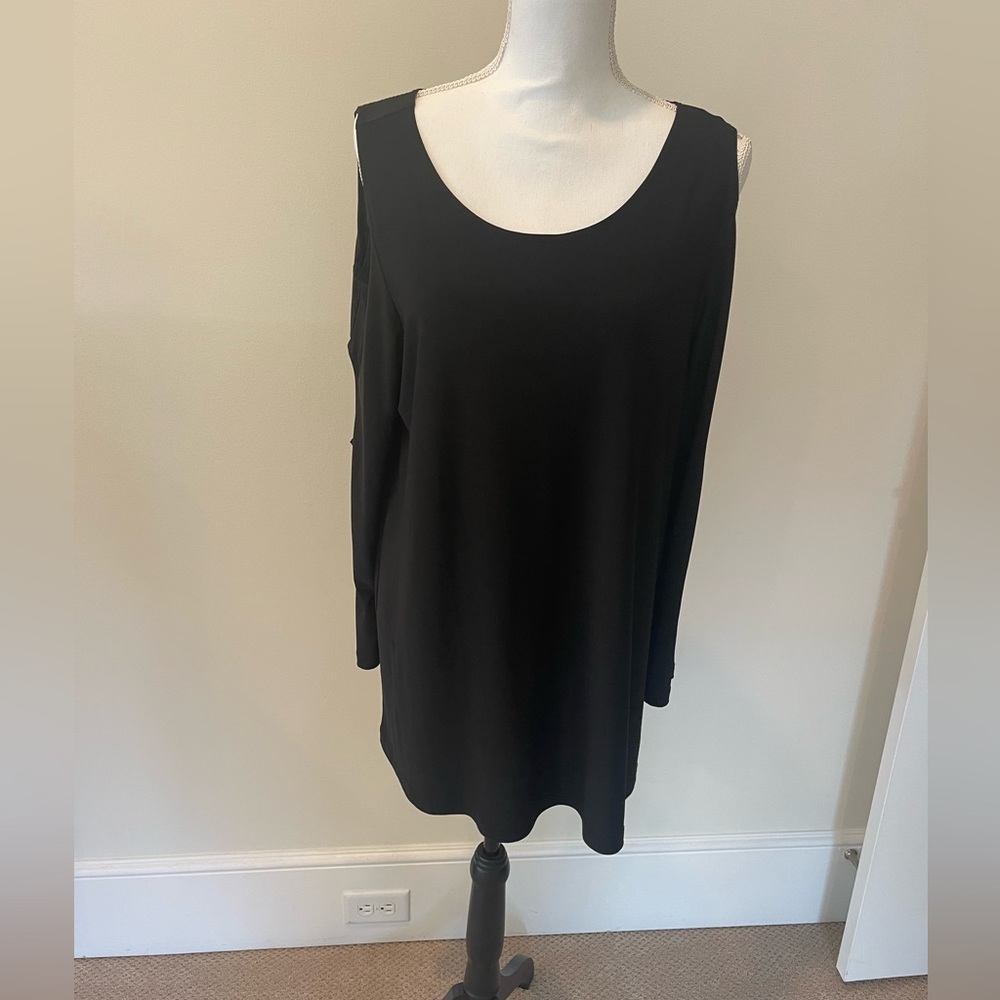Sun Kim Black Tunic with cut out sleeves